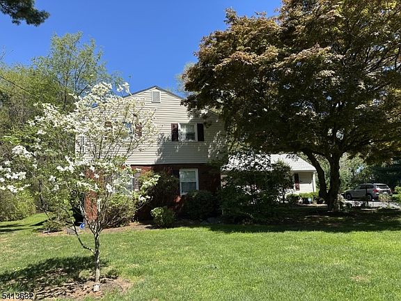 2nd image of 14 Ramsey Rd