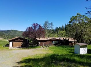 3581 Quartz Creek Rd, Merlin, OR 97532