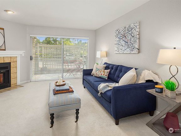 4th image of 4106 Factoria Boulevard SE #112
