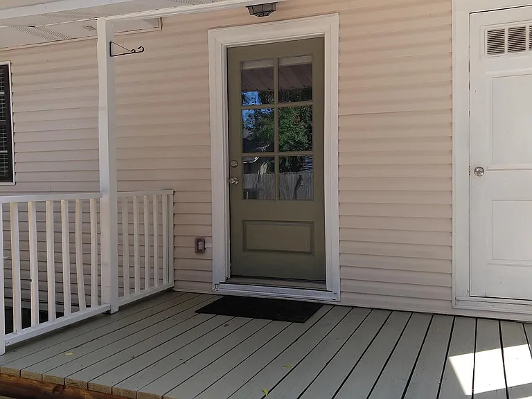 218 Betty Rd — Photo 3
