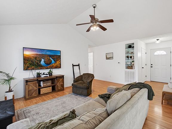 4th image of 1298 Copperfield Dr