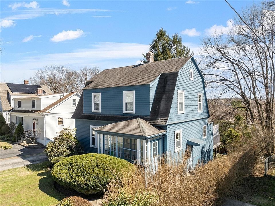1st image of 31 Barnard Rd