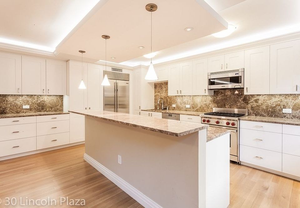 1st image of 30 W 63rd St APT 6BCD