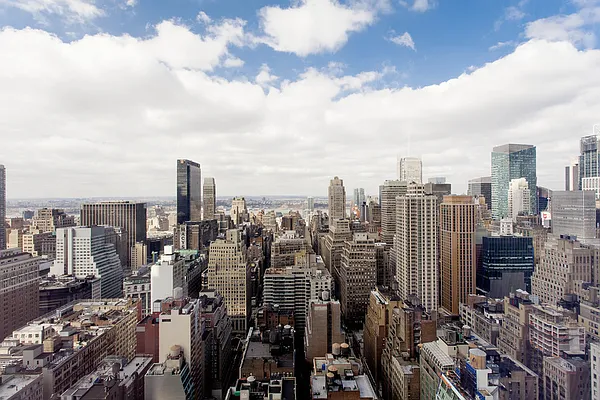 Rented by BLU Real Estate | media 6