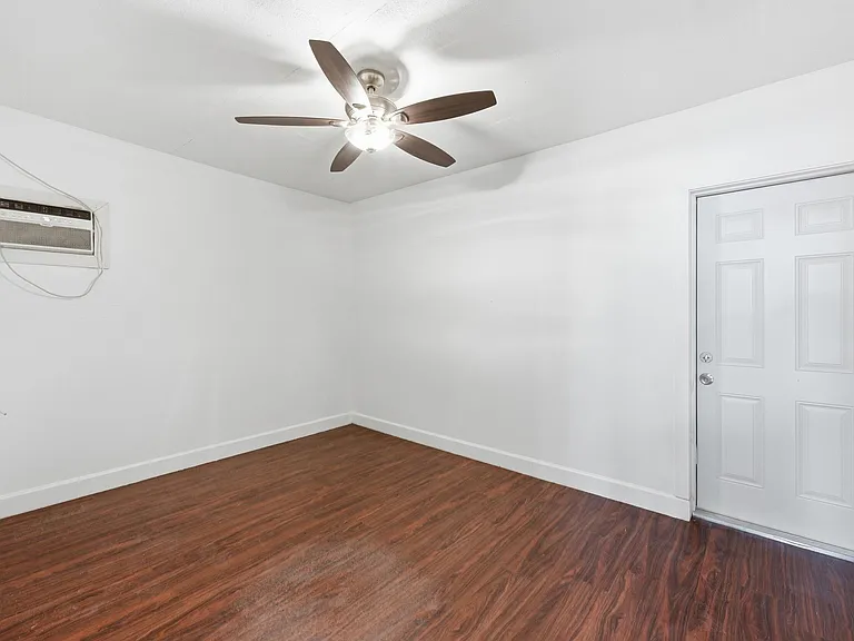 3847 E Roan Ct — Photo 13