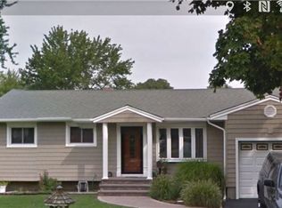 161 Ithaca St, Bay Shore, NY 11706