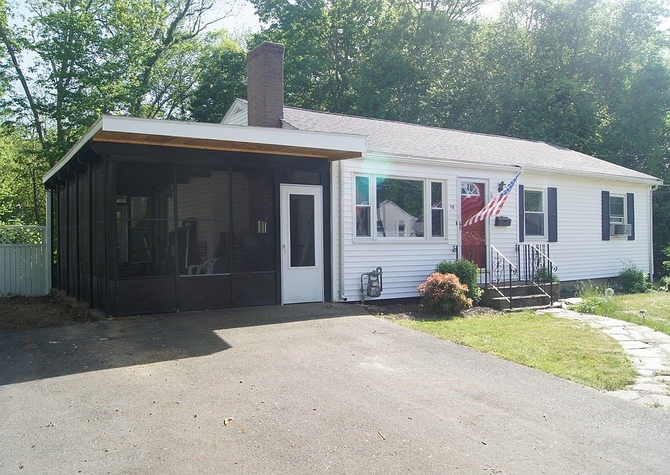 1st image of 15 Paul Revere Rd