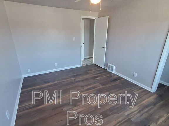 5th image of 159A S 78th St