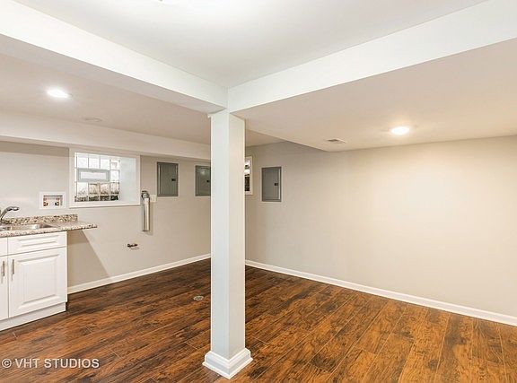 4th image of 7250 S Eberhart Ave #G