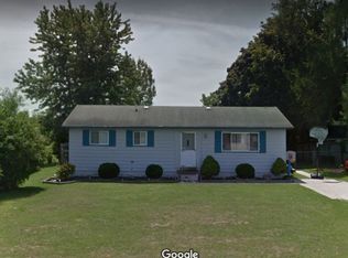 1851 Van Geisen Rd, Caro, MI 48723