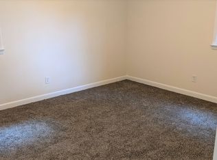 1719 Providence Rd, Elizabeth City, NC 27909