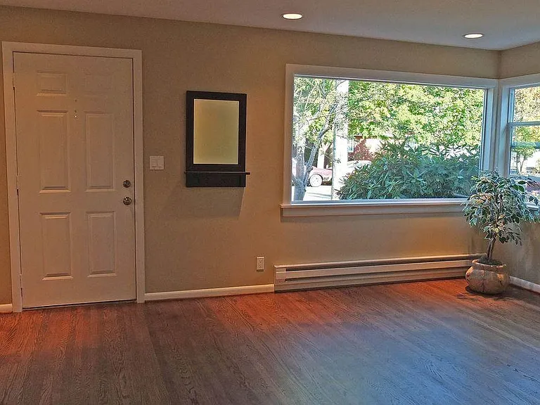 Lots of natural light