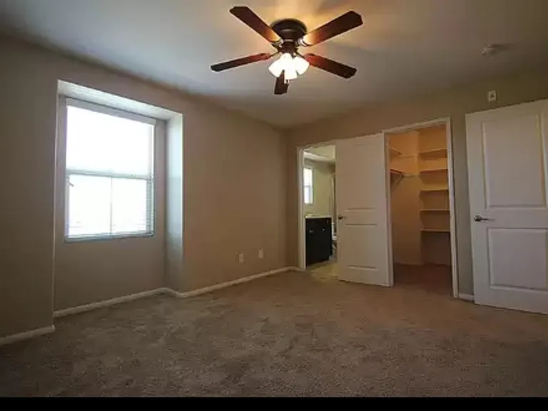1824 Peach Ct #3 — Photo 5