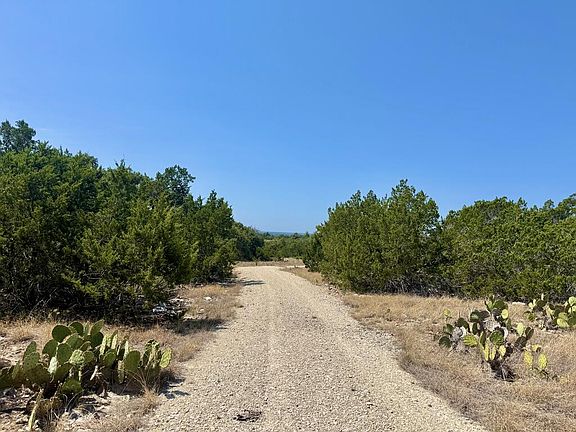 4th image of 1061 Vanguard Ridge Rd
