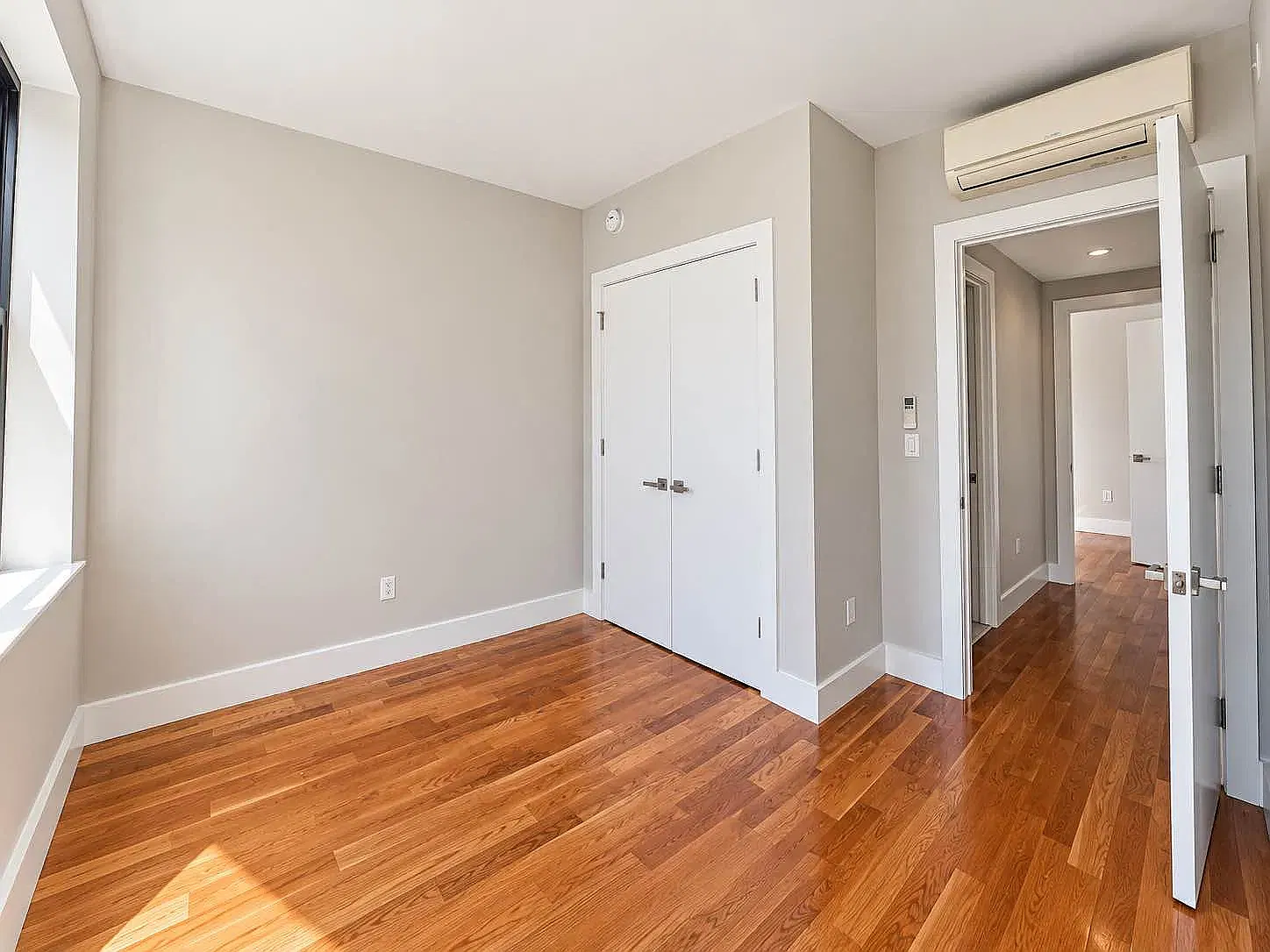 951 Madison Street — Photo 4