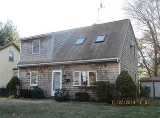 19 Whitman St, Brockton, MA 02302