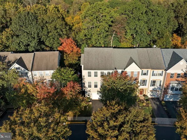 20711 Waterfall Branch Ter, Sterling, VA 20165