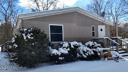 3rd image of 4470 S Sheridan Ave
