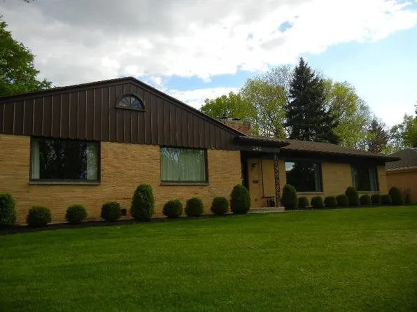 242 E Schantz Ave, Dayton, OH 45409