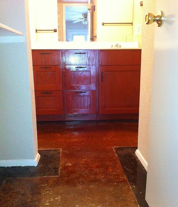 2nd image of 440 Whitley St