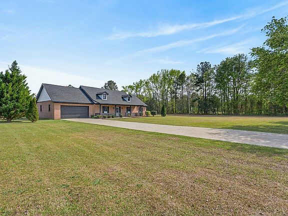 3rd image of 109 Goodwin Way