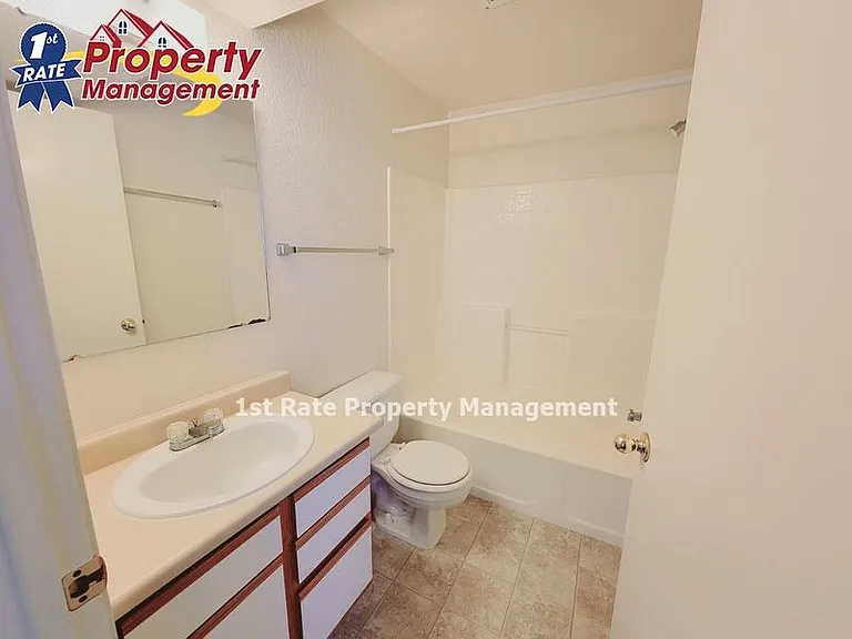 3116 N Esquire Dr #202 — Photo 10
