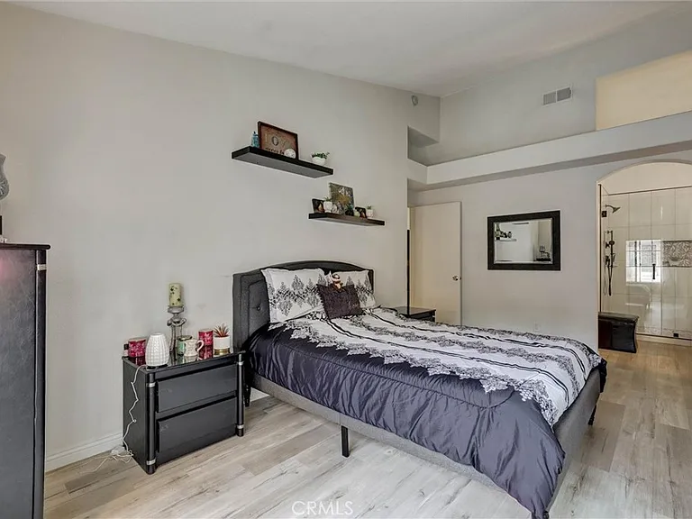 6 Nightingale Dr — Photo 28