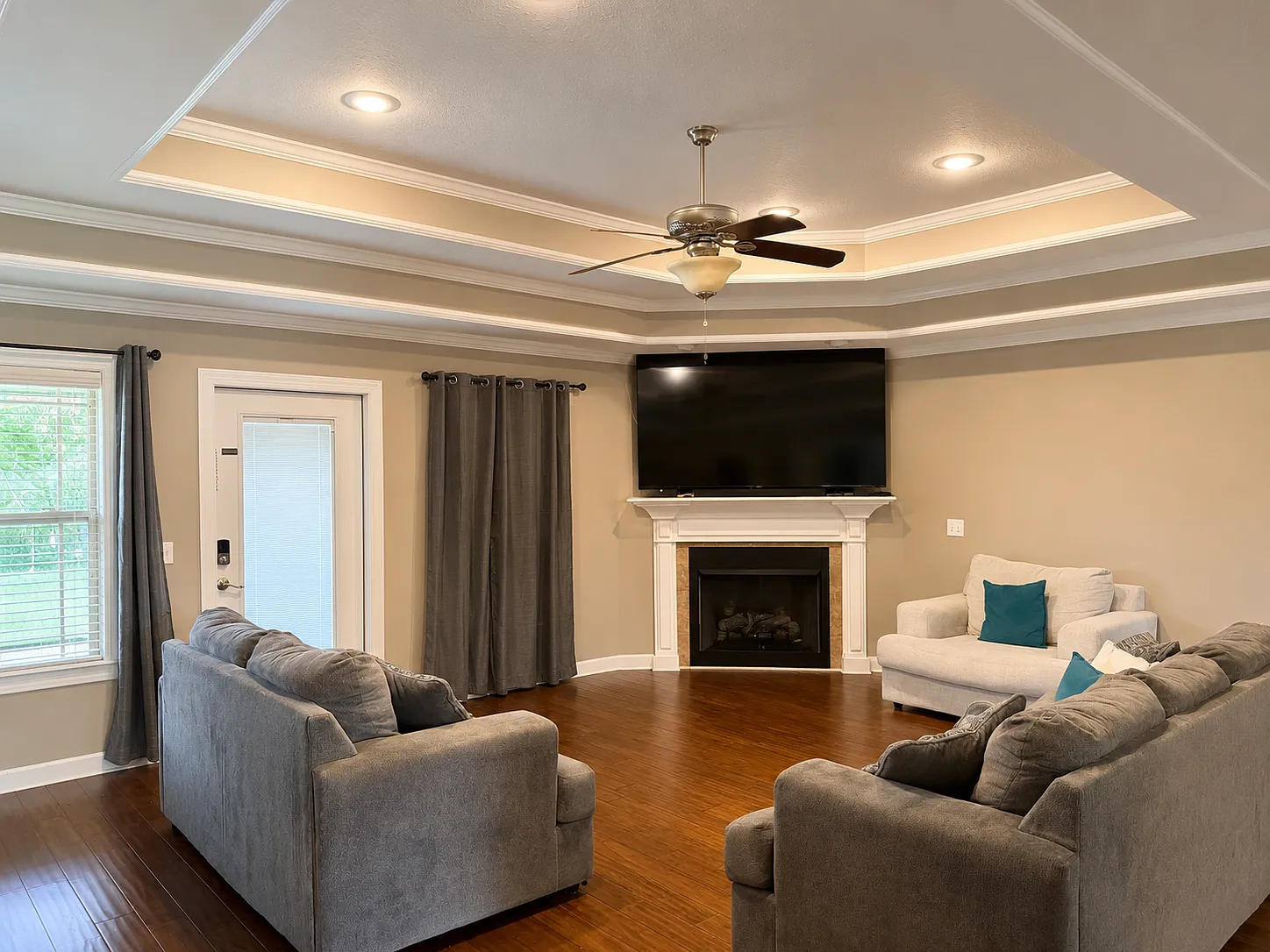 3 bed, 1674 sqft, $1,850 — Photo 2