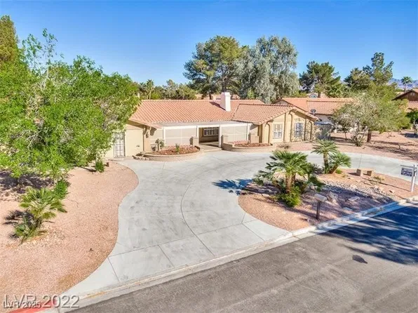 2249 Darwin Cir, Henderson, NV 89014