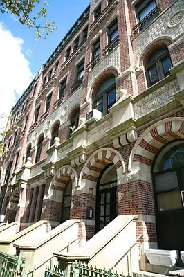 Sold by Betancourt & Associates Realty LLC | media 15