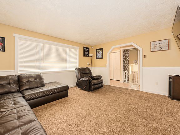4th image of 4105 E Acer St