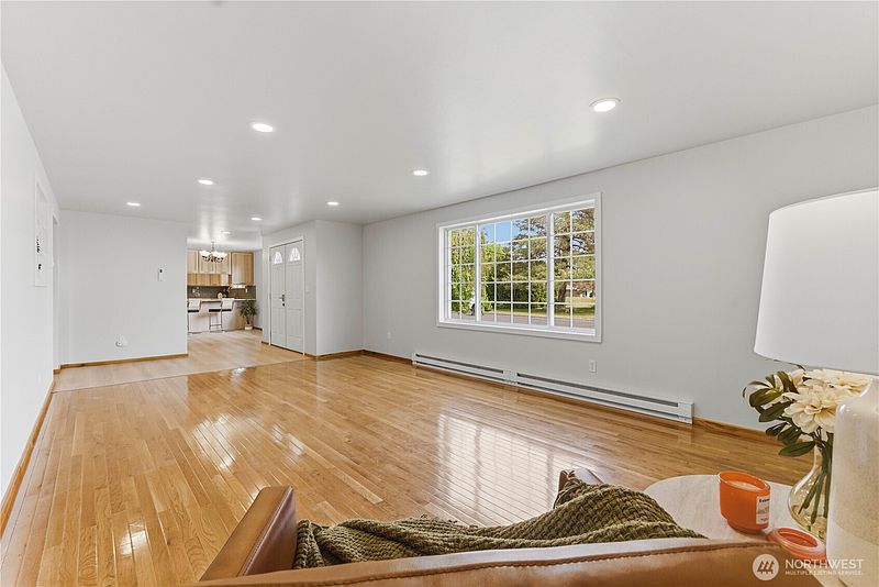 4th image of 291 C Street SE