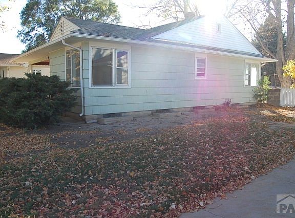 2nd image of 609 Henry Ave