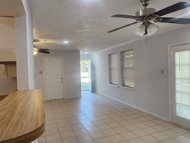 123 Prairie View Dr — Photo 19