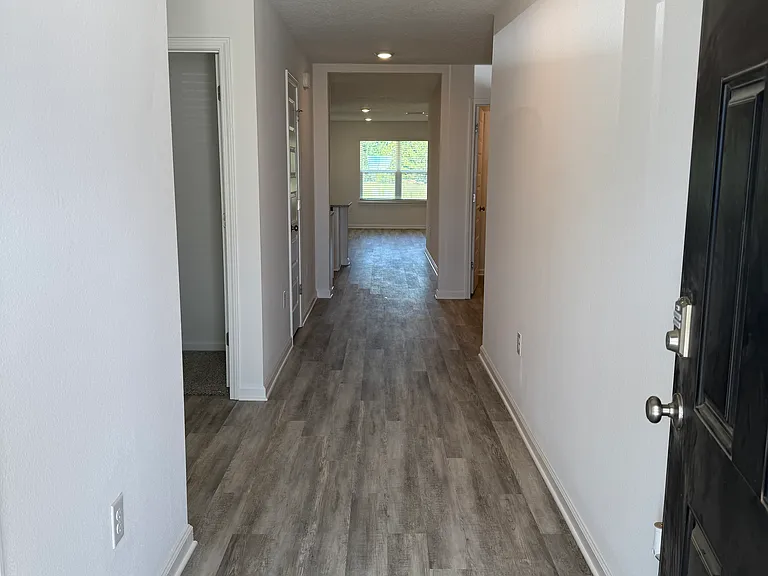 58 Sawbrier St — Photo 24