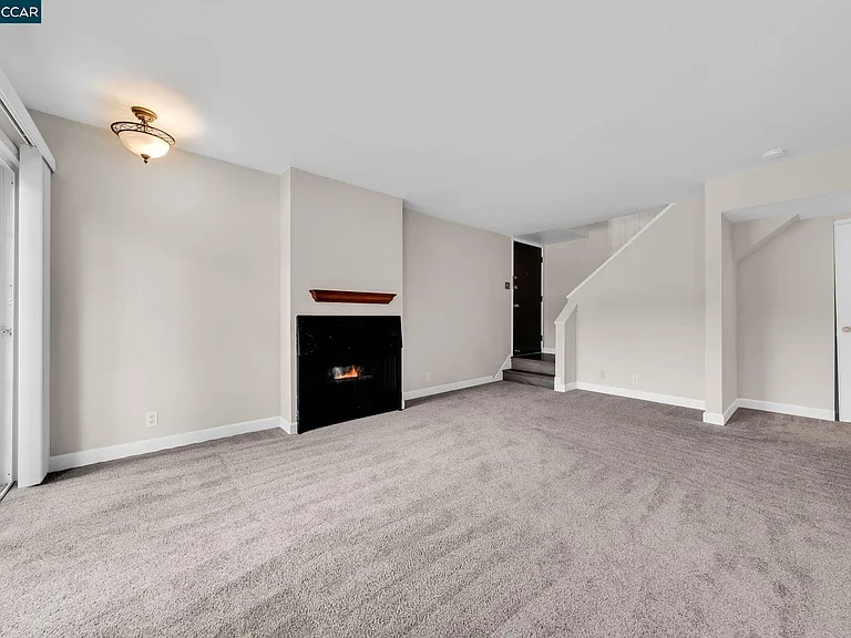 1812 Cole Ave #4 — Photo 10