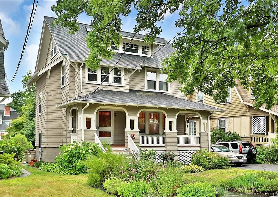 1st image of 9 Mansfield Ave