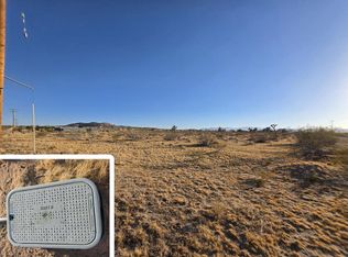 59871 Reche Rd, Landers, CA 92285