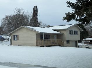 130 Lulu Ave W, Almena, WI 54805