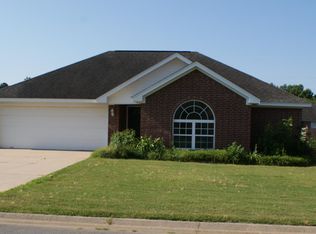 2205 Landover Trl, Conway, AR 72032