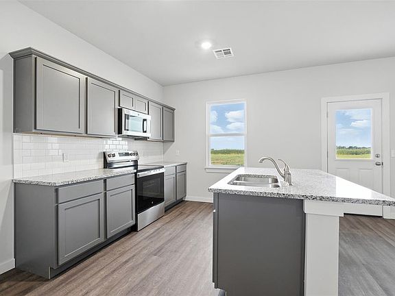 7th image of this home