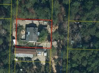 71 S 6th St, Santa Rosa Beach, FL 32459