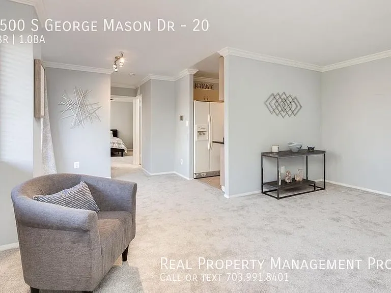1500 S George Mason Dr #20 — Photo 7