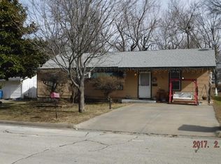 603 N Maple St, Coffeyville, KS 67337