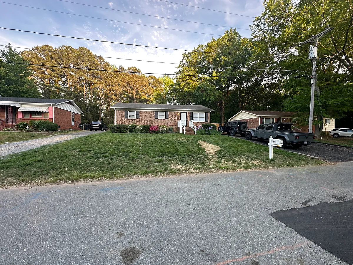 Building Photo - 19314 Smithville Ln
