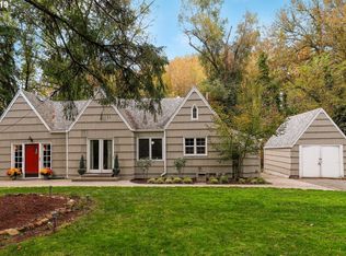 7065 SW 92nd Ave, Portland, OR 97223