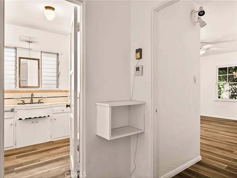 4167 Brunswick Ave — Photo 25