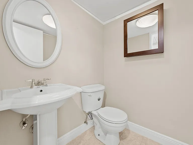 723 Flanders Dr #P — Photo 25