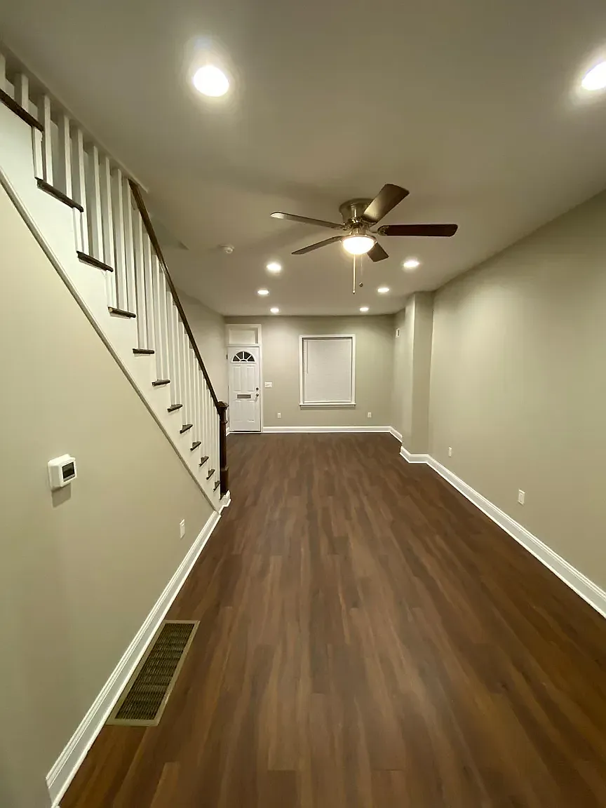 2 bed, 942 sqft, $1,650 — Photo 4