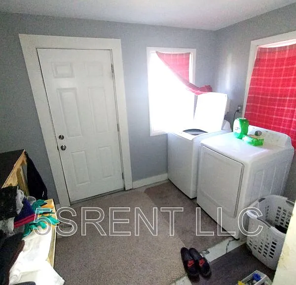 406 Gray Ave — Photo 11